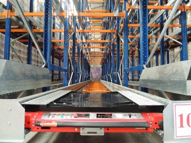 Ticaret akıllı depoyla hızlanıyor