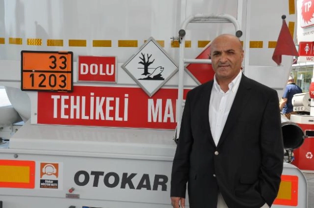 Akaryakıt analizini avucunda yapıyor