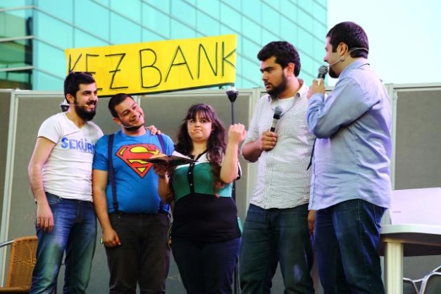 Hem eğitim hem sosyalleşme