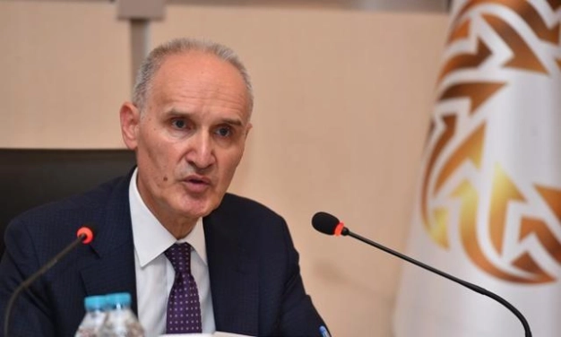 Çare erken değil     ‘en erken seçim’