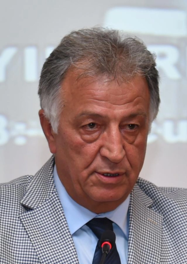 Çare erken değil     ‘en erken seçim’