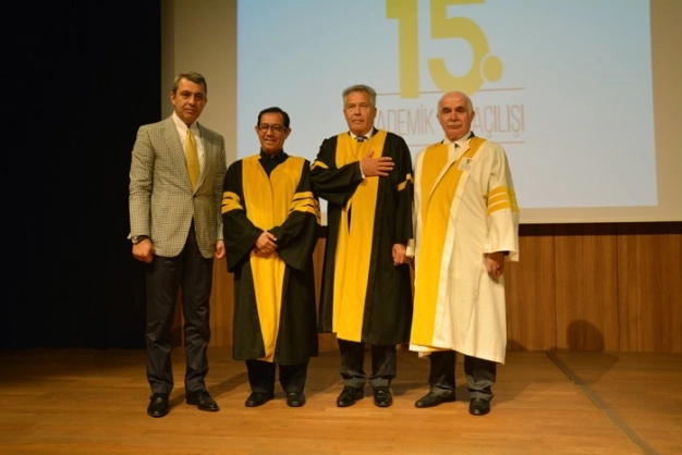 İstanbul Ticaret Üniversitesi’nde       15. yıl heyecanı