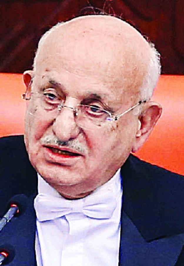 Önümüzde 2023’e yürüyen bir ufuk var