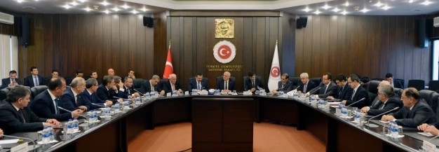 2023'e sanayiciler ve ihracatçılarla yürüyeceğiz