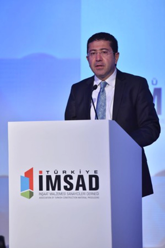 104 ülkeyi Türkler inşa ediyor