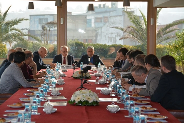 Dizi sektörü ikinciliği kaptırmak istemiyor