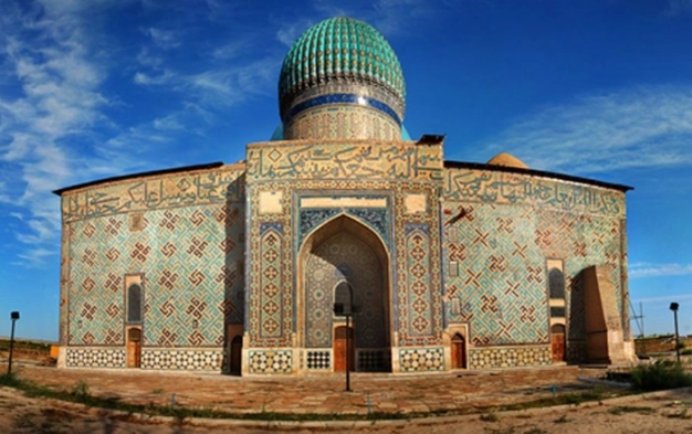 Tevazu Yesevi’nin dilinden konuşacak