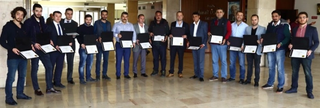 Stratejik iletişim uzmanları yetişiyor