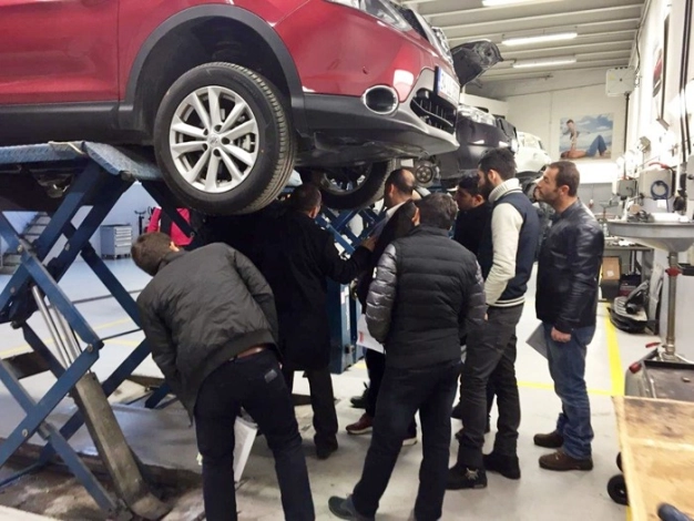 Stratejik iletişim uzmanları yetişiyor