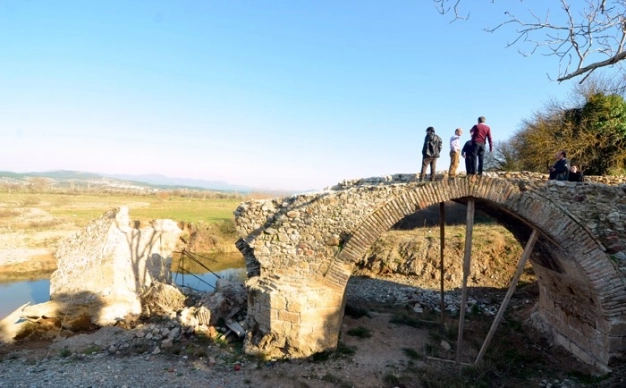 Kanuni’nin yolu inşa ediliyor
