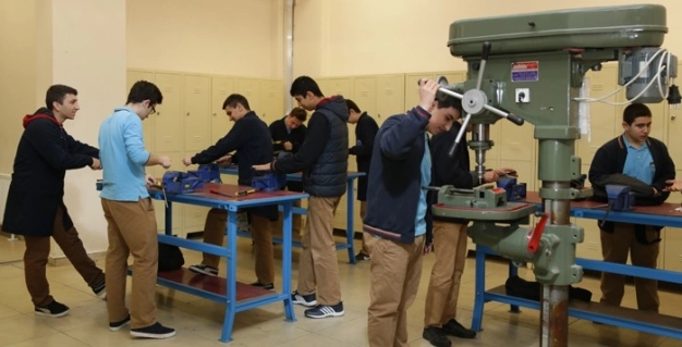 OSB’li mezunlar tezgah başına geçmeye hazır