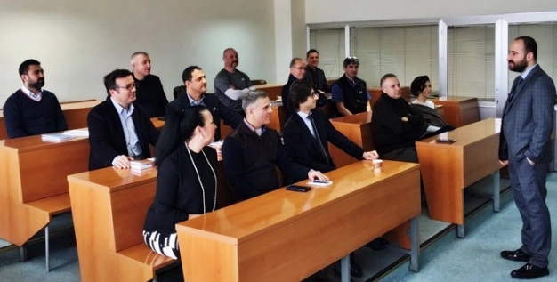 Liderler, liderliği anlattı