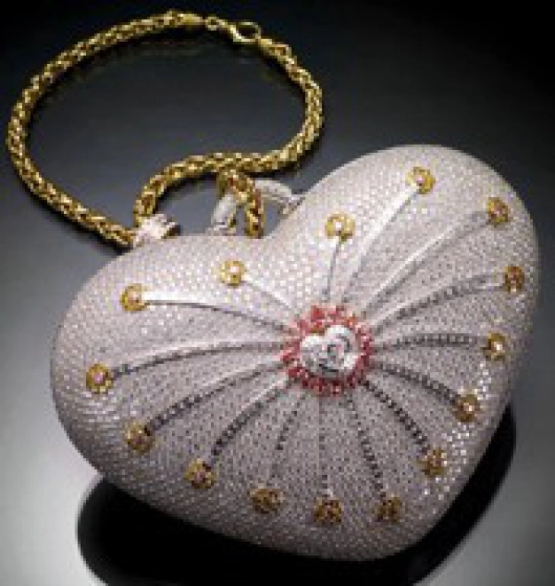 ‘Lüks’leri kadar katma değerleri de parlıyor