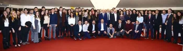 Sektöre ‘hazır’ olarak yetişiyorlar