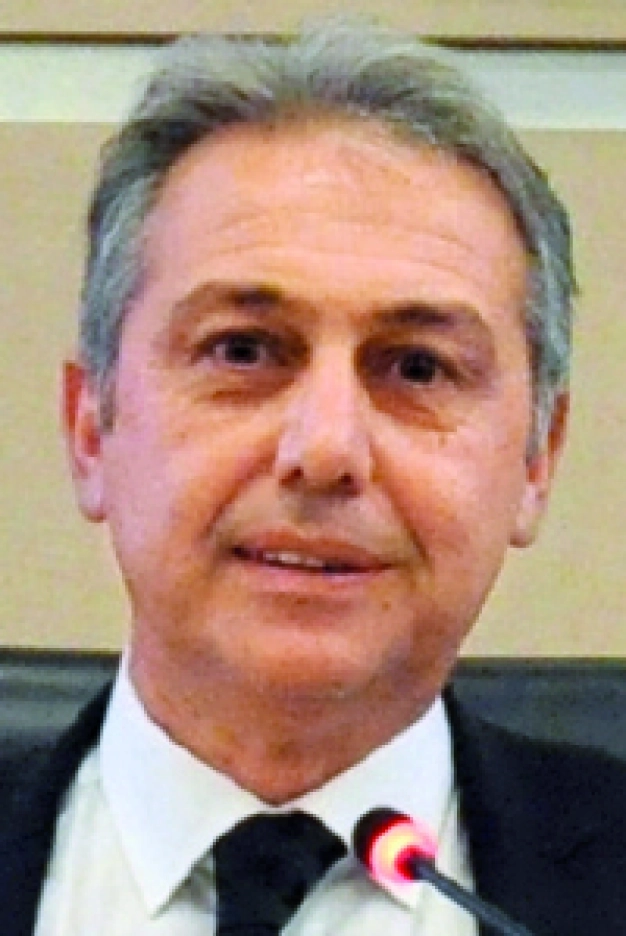 Saat ve gözlük lüks değil ihtiyaç