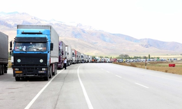 O ülkeye açılan kapılar yenileniyor