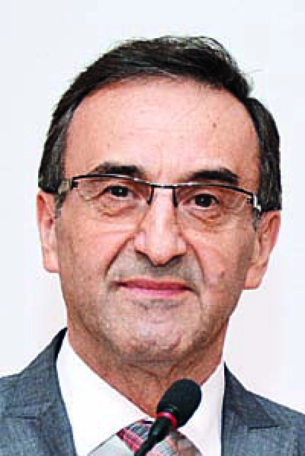 Çin’den ucuza alıp, Bangladeş’te üretiyorlar