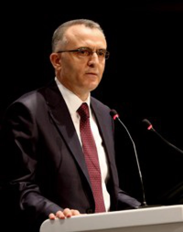 İflas ertelemeye disiplin geliyor