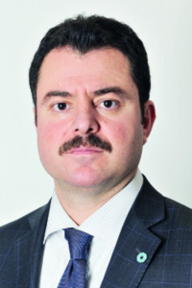 Yazılım üretip ihraç etmeliyiz