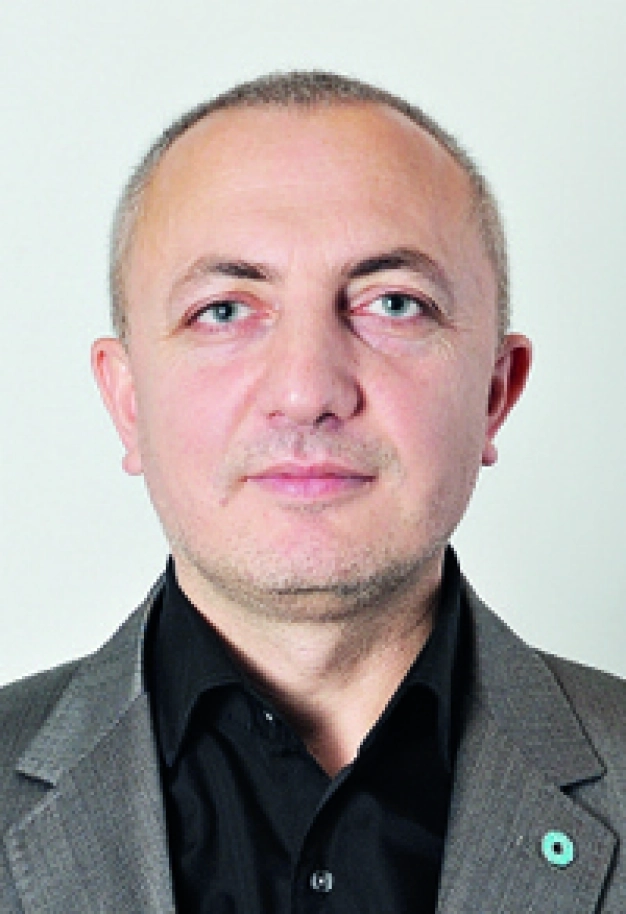 Yazılım üretip ihraç etmeliyiz