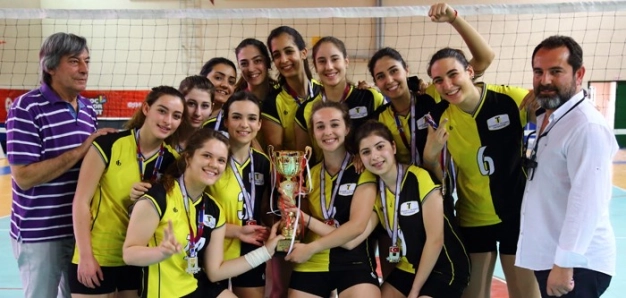 Voleybolda büyük başarı