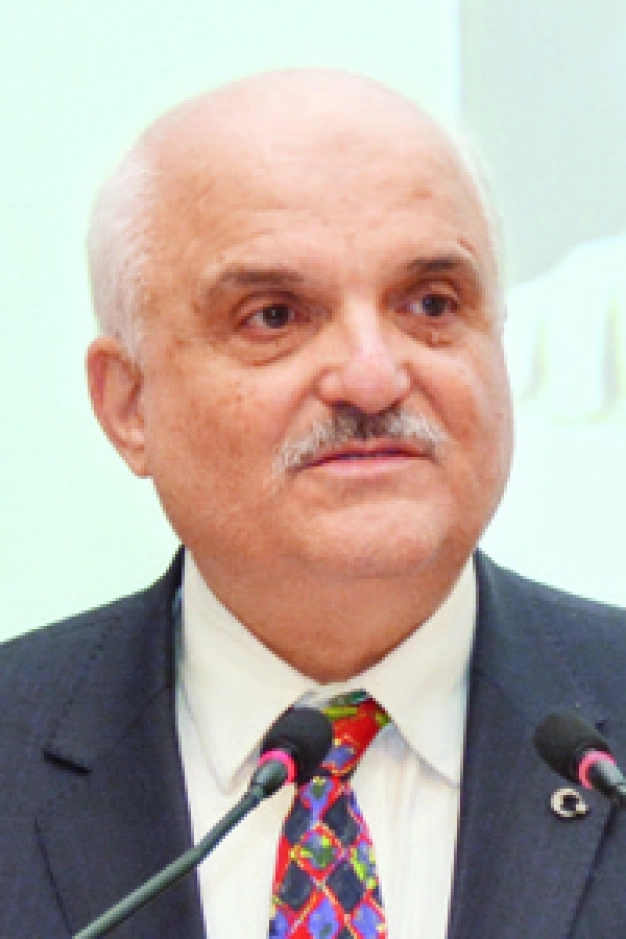 Ayakkabının ‘çakma’sı orjinalini sıkıyor