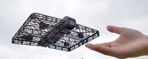 Uçan selfie kamerası