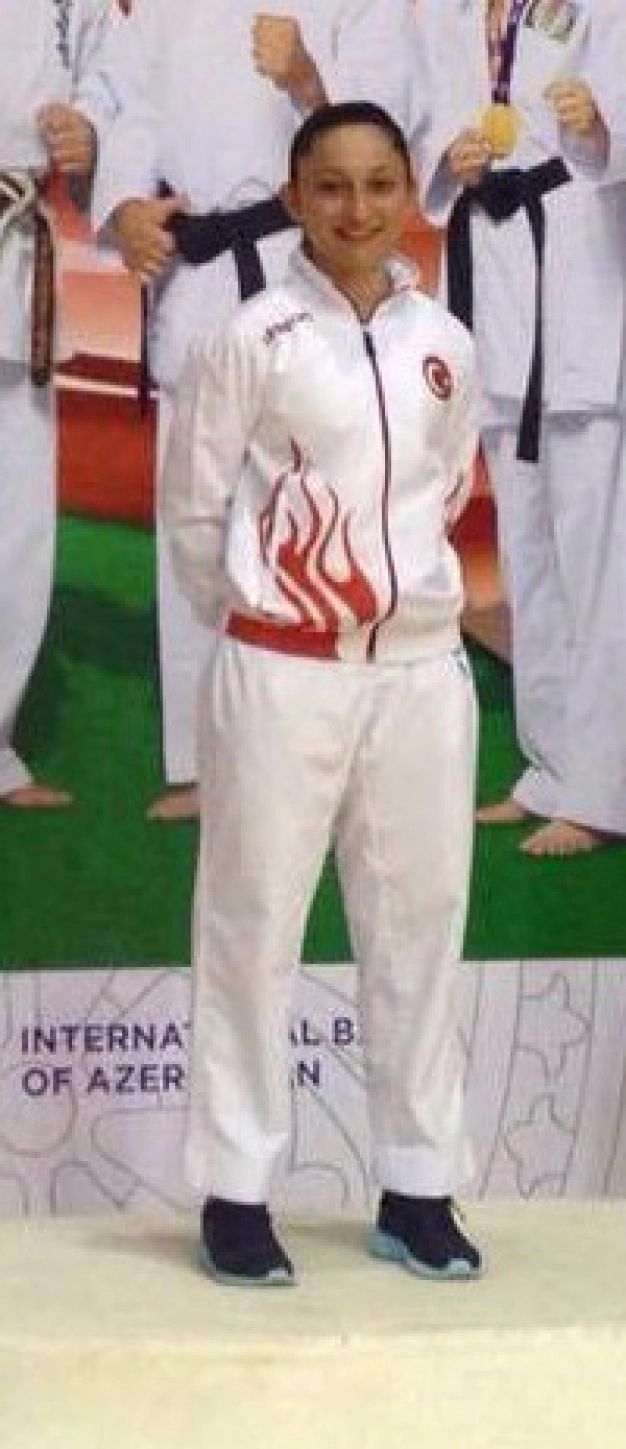 Bakü’den altın madalya ile döndük