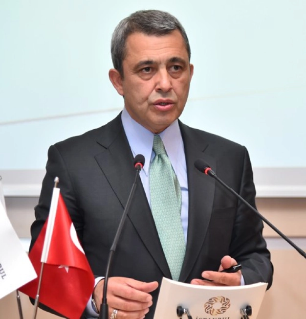 Yeni bir başarı hikayesi yazmalıyız