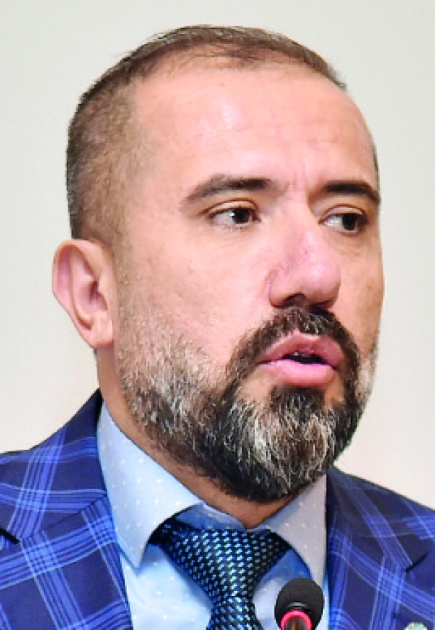 Yeni bir başarı hikayesi yazmalıyız