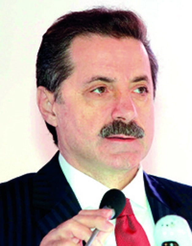 Demokrasi için ayaktayız