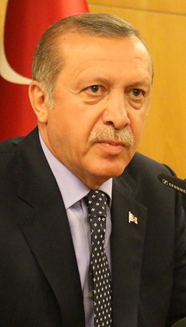 Democracy and investment messages by the leaders