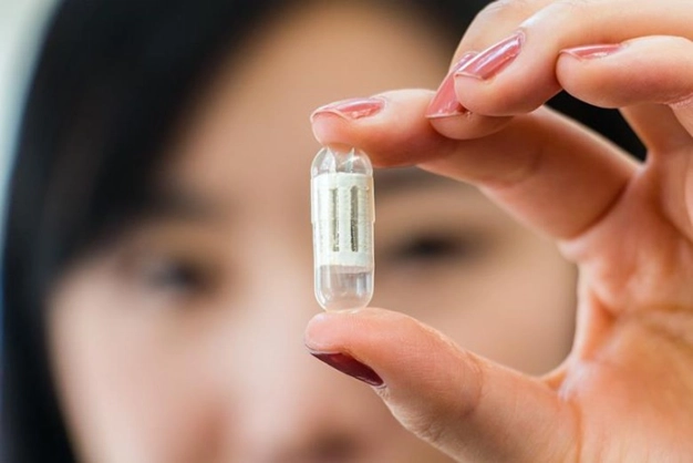 Mikro robotlar minik pille damardan girecek