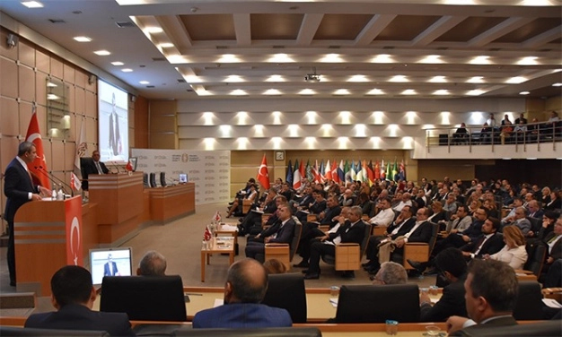 Çağlar: 16 bin acentenin kapanmasına izin vermeyiz