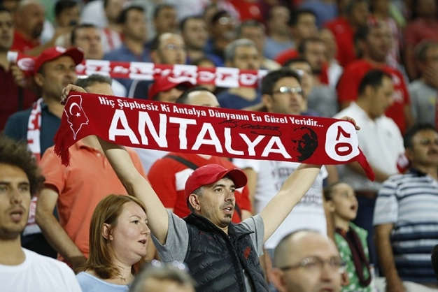 Stadı biten KAZANIYOR