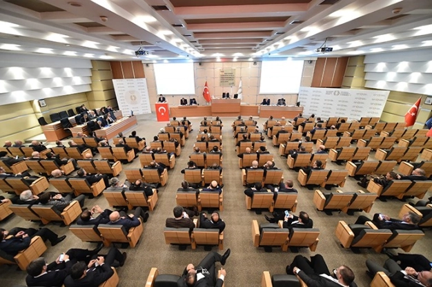 Dünyadaki atalete teslim olmayacağız