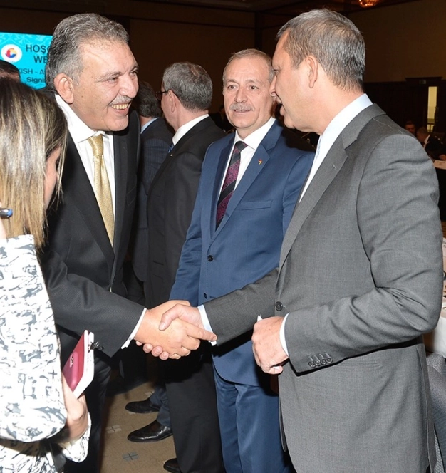 Türk iş dünyası 22 Arap ülkesiyle buluşuyor