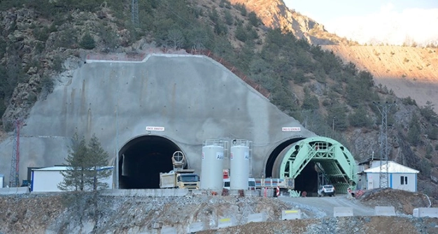 Avrupa’nın en uzun tüneli