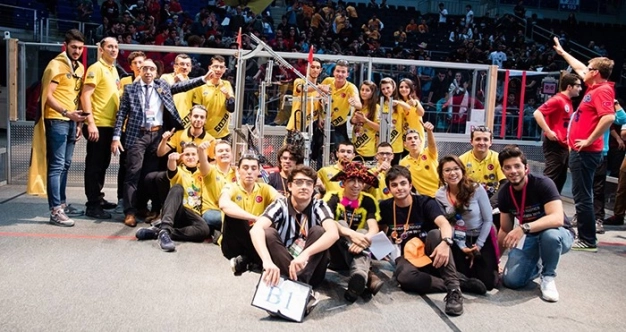 İTOBOT yine, yeniden FRC Türkiye şampiyonu