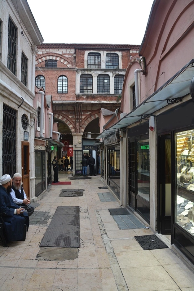 Kapalıçarşı’daki SAKLI HAZİNE