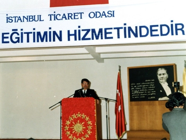 Küçük bir han odasından bilgi çağına