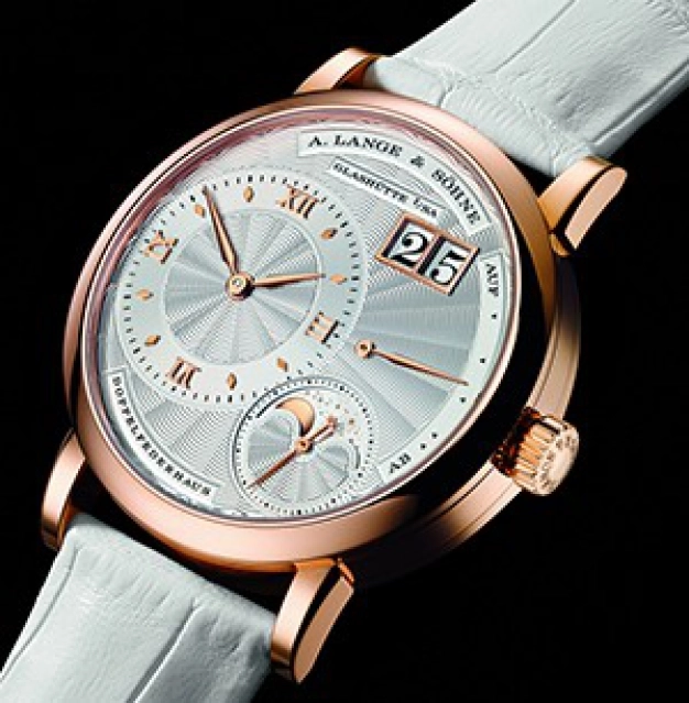 HEM zamanla tarzla yarışıyorlar