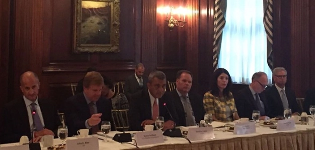 Call for investments addressing CEOs from the US