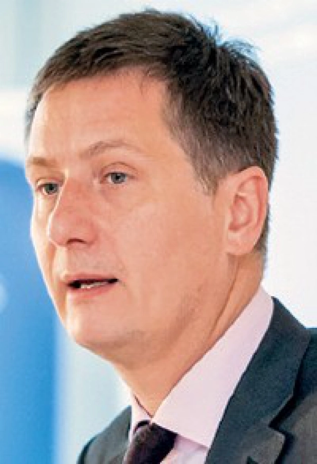 The victory of democracy was relayed to Europe