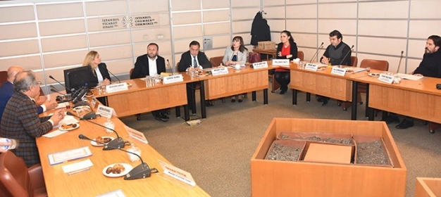 Kozmetikçiler sorunlarına çözüm aradı