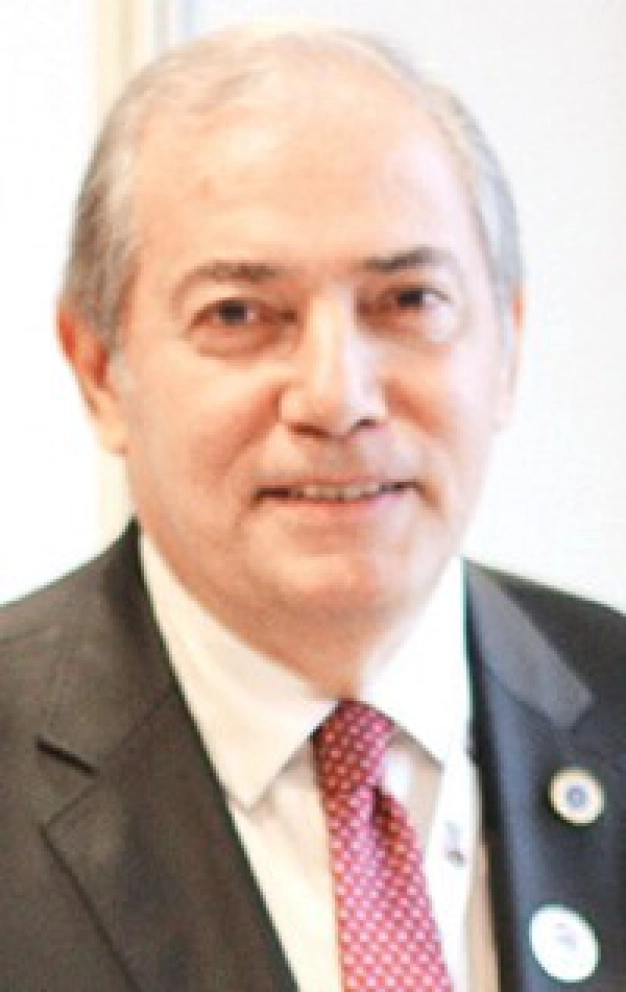 Dış ticareti diplomasiyle geliştiriyoruz