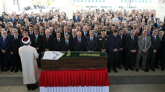 Solmaz Hisarcıklıoğlu son yolculuğuna uğurlandı