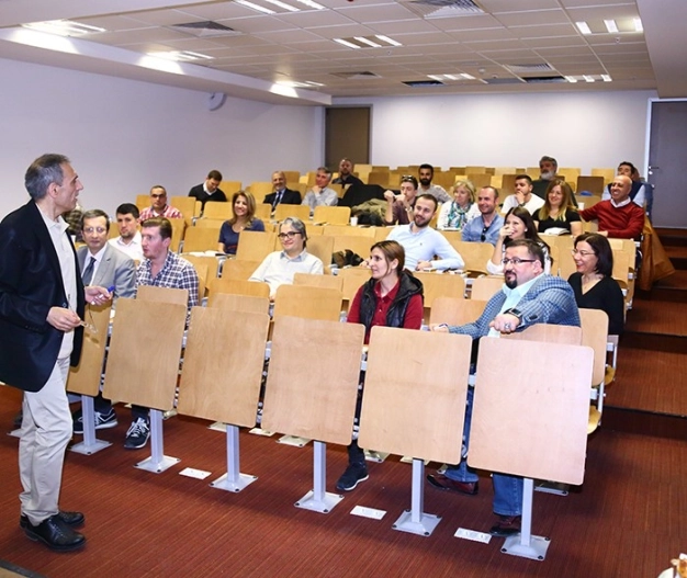 Sertifikalı emlak danışmanları yetişiyor