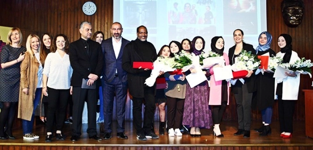 İngilizceyi eğlenerek öğreniyorlar