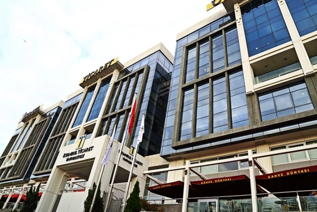 Küresel hukukçular yetişiyor